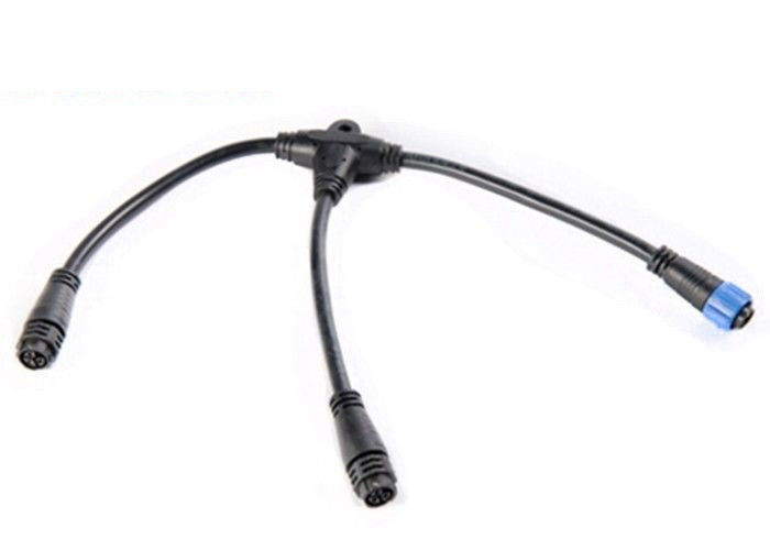 Cable 3 Way Connector Connector ชายหญิง 20A สำหรับอุปกรณ์สื่อสาร / ไฟฟ้า